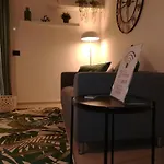 Due Rioni شقة